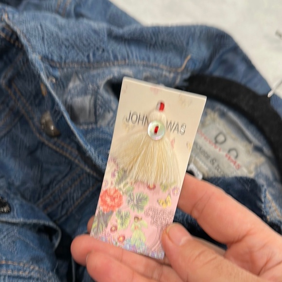 Johnny Was Blue Jean Jacket with Embroidered Details - Picture 8 of 9